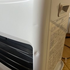 石油ファンヒーターの画像
