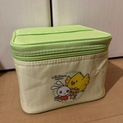 西松屋　ランチボックス
