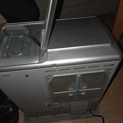 石油ファンヒーターの画像