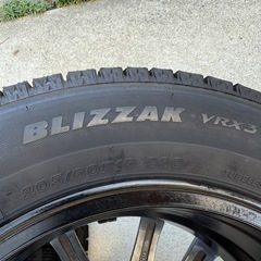 スタッドレスタイヤ+アルミホイールの画像