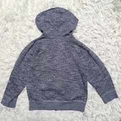 プチバトー PETIT BATEAU 美品 ジップアップ長袖パーカー フード付き 刺繍ロゴ 紺色 綿 110 キッズの画像