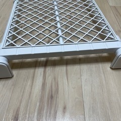 伸縮可能　つっぱり棚の画像