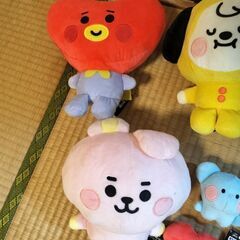 まとめ売り BT21 ぬいぐるみ、BTSキャラクターぬいぐるみ、 グッズの画像
