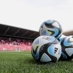 サッカー好きな人！