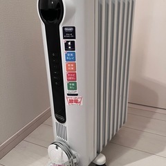 デロンギ JRE0812(ピュアホワイト＋ブラック) オイルヒー...