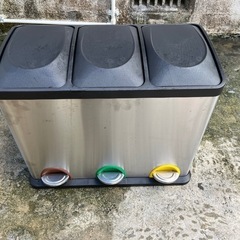 ゴミ箱 3分別 横型 ペダル式ごみ箱ダストボックス　ガベージ 🍉プロフ必読の画像