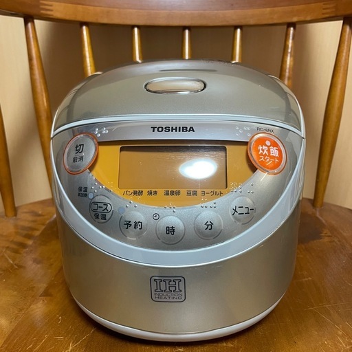 TOSHIBA  東芝　炊飯器（3.5合炊き）RC-6RX