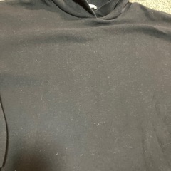 GU レディース　M パーカー　黒　無地の画像