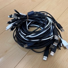 ケーブル類（MicroUSB、Lightning、USB-C、L...