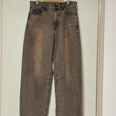 【売れました】　GU ジーユー バレルレッグジーンズ L ブラウンの画像