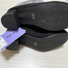 新品 キッズ ブーツ 黒 女の子 ショートブーツ 19cm 冬 ヒールの画像