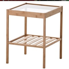 IKEA サイドテーブルの画像