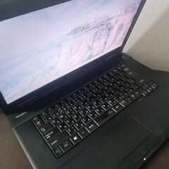 NEC　高性能Core i5搭載 メモリ大容量8G 高速SSD240G 大画面15インチ Wifi対応