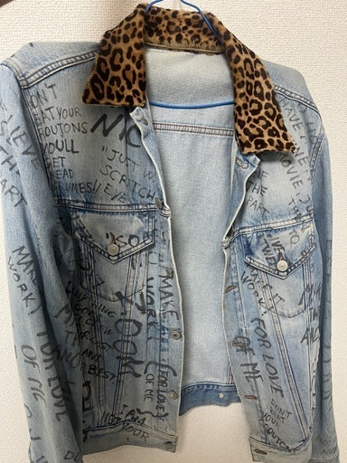 GUCCIジージャン　レオパレード柄