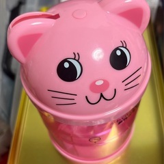 猫型貯金箱
