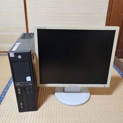 デスクトップパソコン＆液晶ディスプレイ