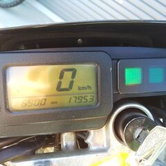 スーパーシェルパ　人気の最終型！！　実動１７，９５３ｋｍ　マフラーカスタム　新品タイヤ付きの画像