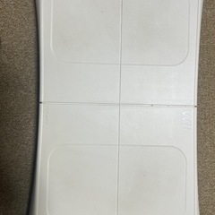 ニンテンドーWii フィットプラス　ボード　フルセットの画像