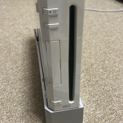 ニンテンドーWii フィットプラス　ボード　フルセットの画像