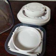 OXO　オクソー　ポップコンテナ　トール　2Lの画像