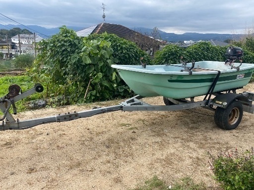 値下げ！！ボート‼️2馬力船外機‼️トレーラー付き‼️