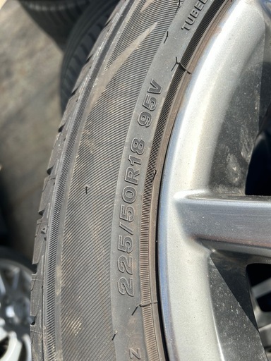 225/50R18 ブリヂストンレグノ4本　2023年製