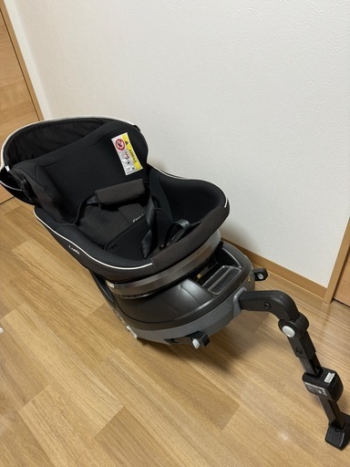 コンビ　チャイルドシート　ISOFIX