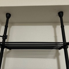 突っ張り棚　突っ張り棒の画像