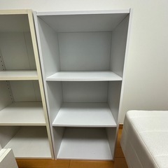 【受け渡し予定者様決定済】カラーボックス　3段　白