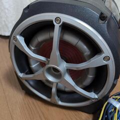 【お取り引き決定】carrozzeria　アンプ内蔵ウーファー　200W　サブウーファーの画像