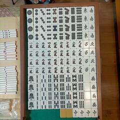 商談中。値下げしました。麻雀牌セット D 