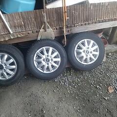 軽トラ用スタットレスタイヤの画像