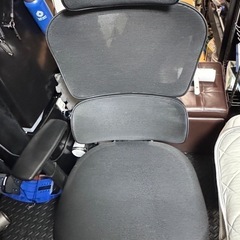 【今週末で廃棄 】オフィスチェアー 中古 肘掛破損品の画像