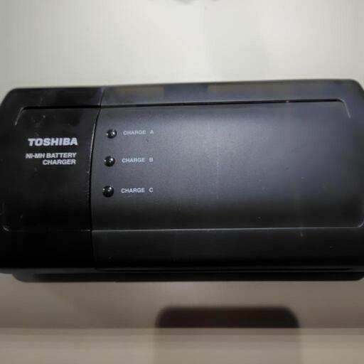 ニッケル水素充電池専用充電器