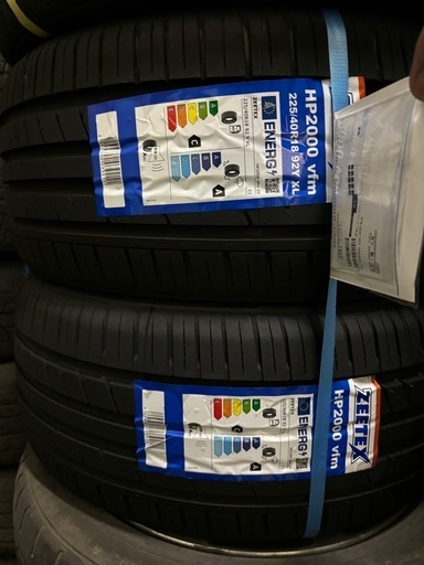 新品　225/40/18 2本