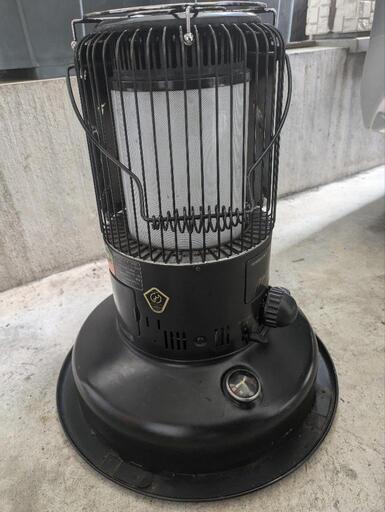 トヨトミ　ムーンライター　灯油ストーブ