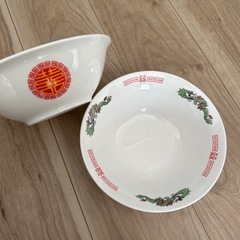 ラーメンどんぶりの画像