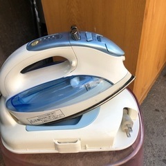 NO：2036 Panasonicコードレススチームアイロン‼️...