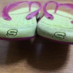 SKECHERS ビーチサンダル 6の画像