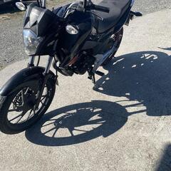 125ccのホンダのバイクの画像