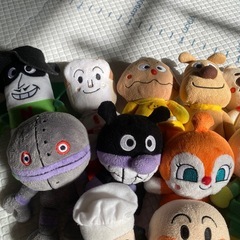 アンパンマンと仲間たち！ぬいぐるみ1体約200円お得！！の画像