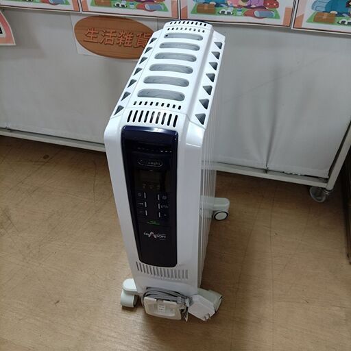 12/13デロンギ/DeLonghi オイルヒーター QSD07 12-MB 暖房 家電