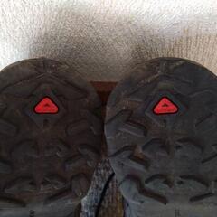 Salomon 登山靴・トレッキングシューズ 26cm　黒の画像