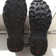 Salomon 登山靴・トレッキングシューズ 26cm　黒の画像