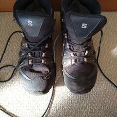 Salomon 登山靴・トレッキングシューズ 26cm　黒
