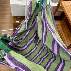 ▼値下げ▼ハンモック スイング チェア グリーン & パープル ストライプ 💳自社配送時🌟代引き可💳※現金、クレジット、スマホ決済対応※の画像