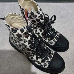 ✴新品✴スニーカー☆ヒョウ柄