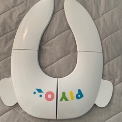 ピヨ(PIYO)折りたたみ式補助便座の画像