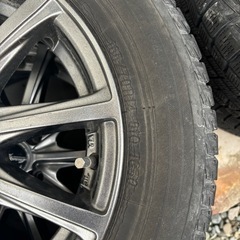 165/70/14 17年製バリ山スタッドレスタイヤ　の画像