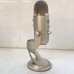Blue Yeti Ultimate microphone コンデンサーマイクの画像